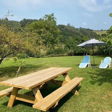 En Pleno Centro De Asturias بيت للعطل Sisiello