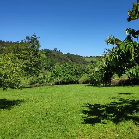 Dom wakacyjny En Pleno Centro De Asturias *